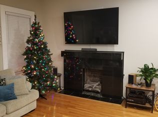 4354A Maryland Ave FLOOR 2, Saint Louis, MO 63108