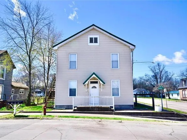 919 W Main St, Bismarck, MO 63624