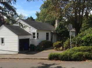 5608 SW Cameron Rd, Portland, OR 97221