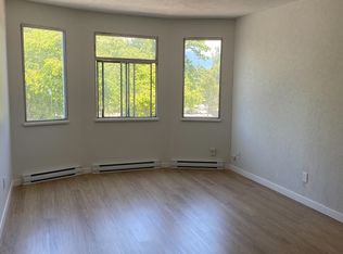 2184 Cornwall Ave #1, Vancouver, BC V6K 1B4