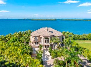 4901 Galt Island Ave, Saint James City, FL 33956