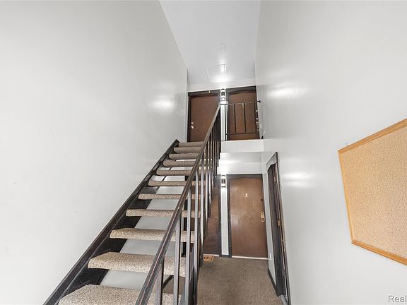 3rd image of 7355 Woodview St APT 4