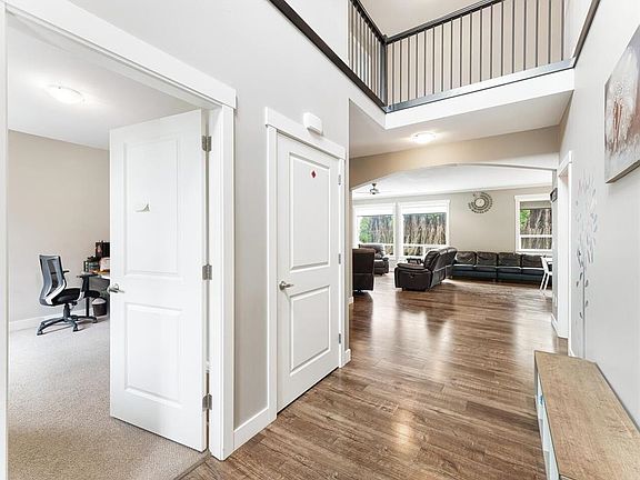 3rd image of 45995 Stevenson Rd #3