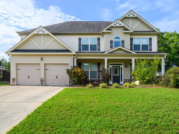 199 Skycroft Dr, Sanford, NC 27332