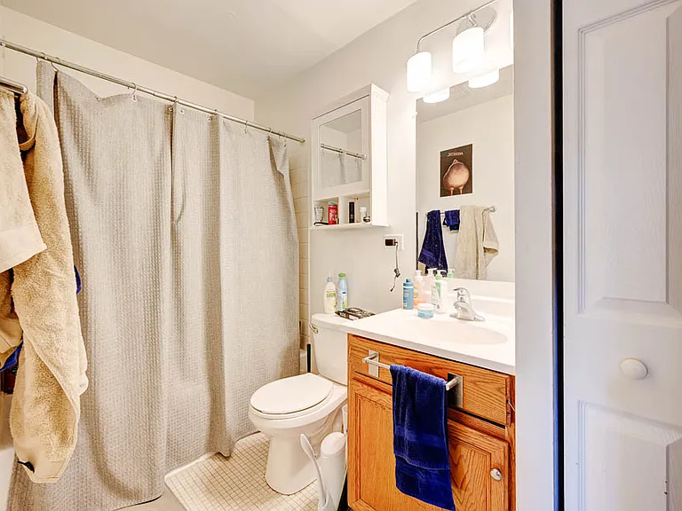639 W Wrightwood Ave #4 — Photo 8