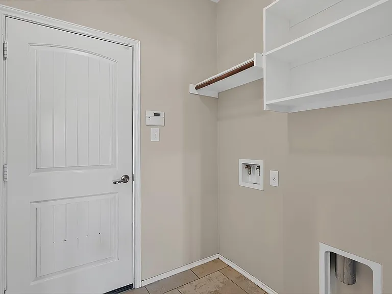4601 Chestnut Meadows Bnd — Photo 9