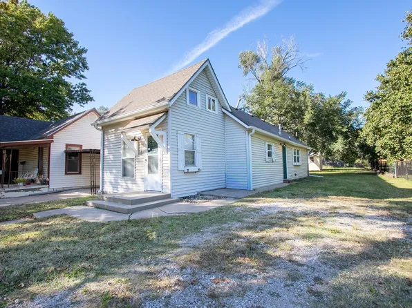 1030 E 6th St, Newton, KS 67114