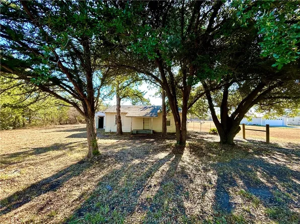 21652 Highway 90 N, Bedias, TX 77831