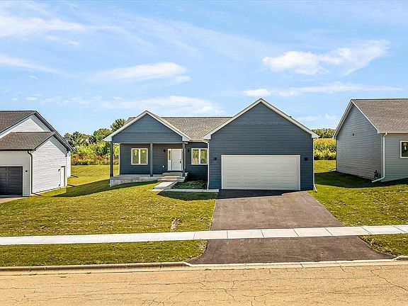 2nd image of 8531 Blue River Rd