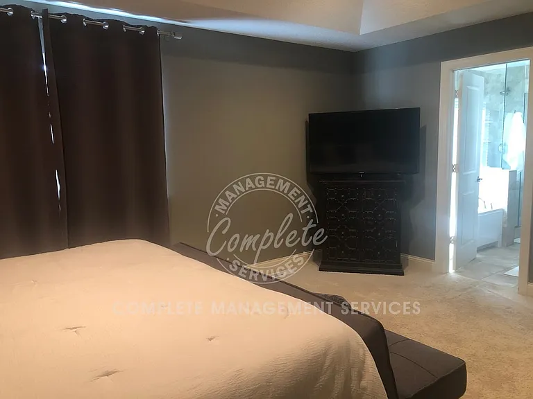14367 Parkside Ct NW — Photo 26