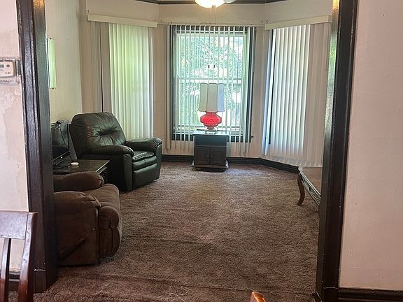 3rd image of 4721 W Jackson Blvd