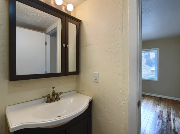 860 E 700 S, Salt Lake City, UT 84102