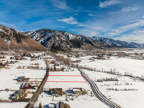 Cedar Creek Dr, Thayne, WY 83127