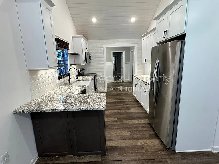 1872 Cannon St — Photo 7