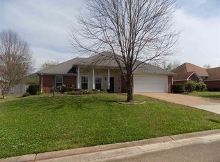 732 Prominence Dr, Flowood, MS 39232