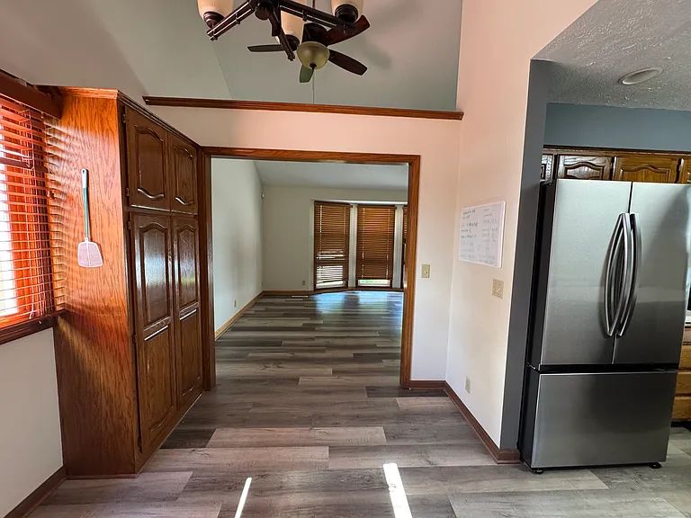 13519 Atwood Ave — Photo 39