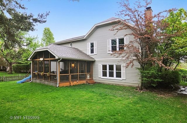 2nd image of 598 Haddon Cir