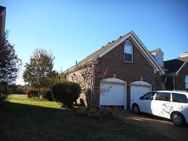 1st image of 1225 Summer Haven Cir