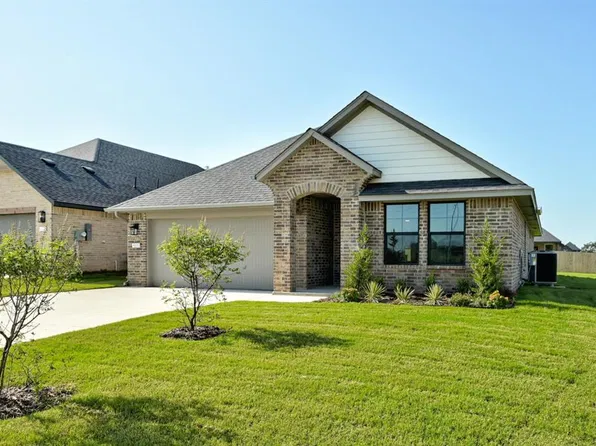 4800 Sand Lily Ln, Edmond, OK 73034