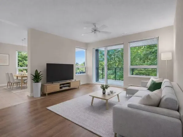 9500 Odlin Rd #205, Richmond, BC V6X 0H5