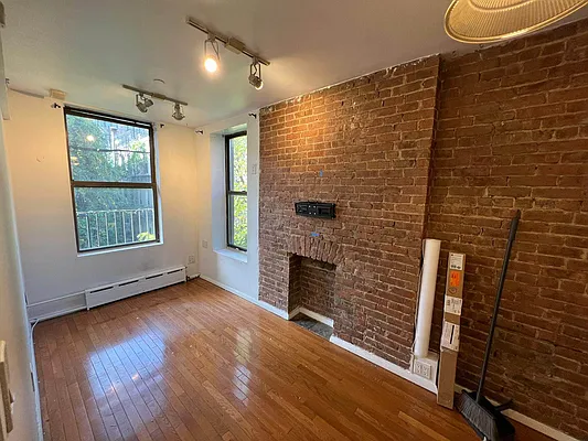 Rented by Best Apartments North Inc | media 16