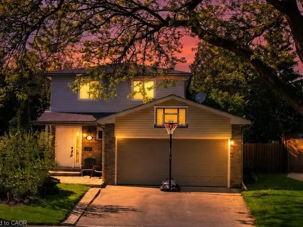712 Auburn Cres, Burlington, ON L7L 5B2