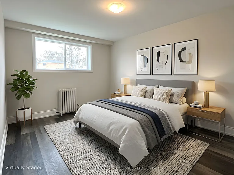 322 Lakeshore Rd W #1 — Photo 13
