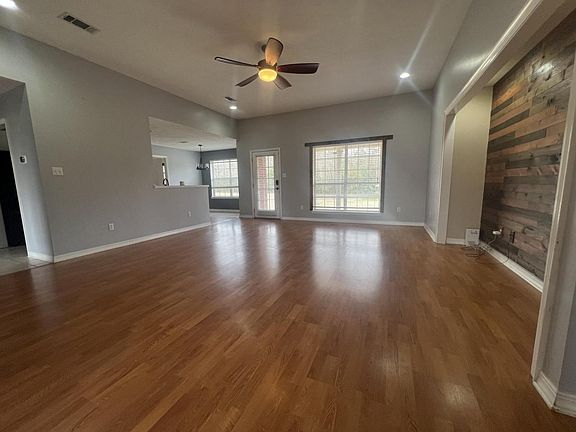 5th image of 1356 Melissa Dr