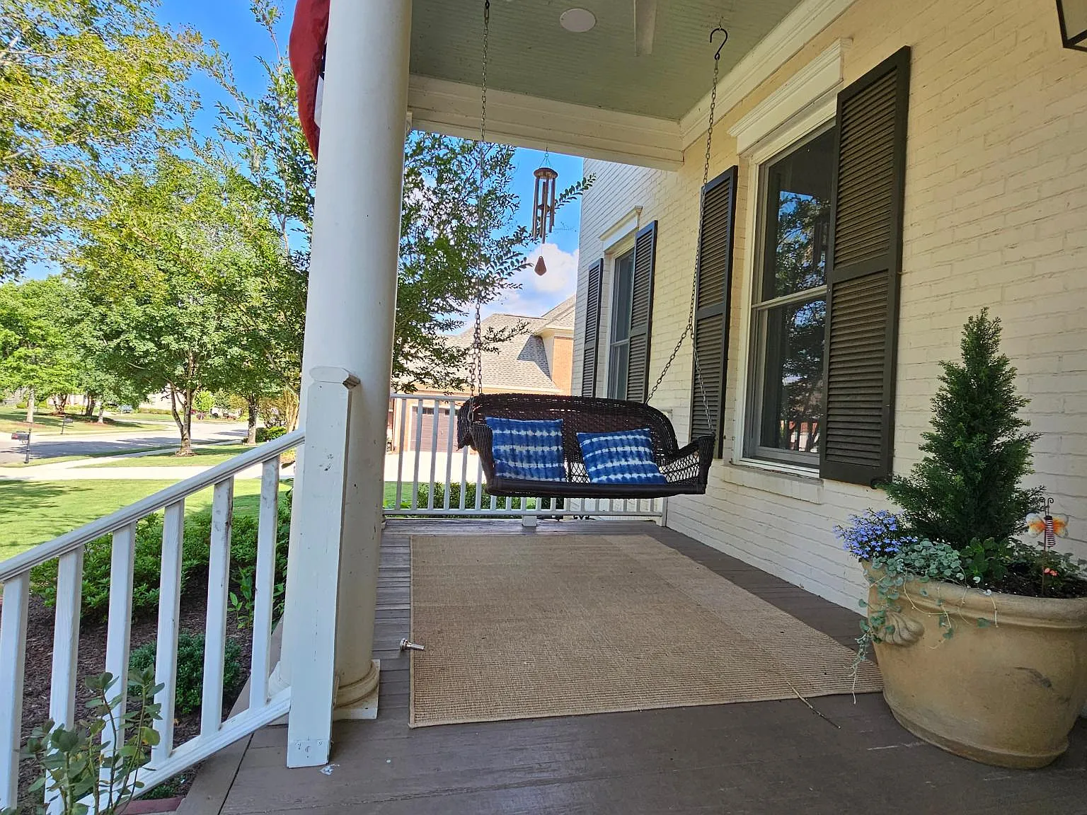 6 bed, 4.5 bath, 4759 sqft, $4,800 — Photo 4