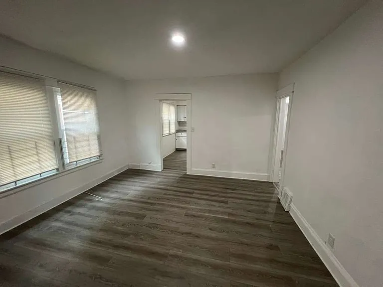 10314 Adams Ave #A — Photo 11