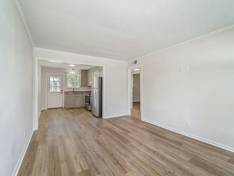 1632 Jessamine Rd #G — Photo 5