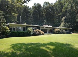 51 Hardscrabble Rd, Mendham, NJ 07945