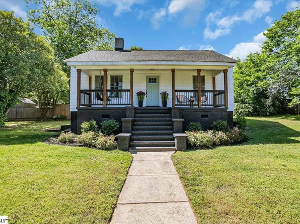 33 Duke St, Greenville, SC 29605