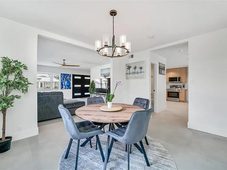 4622 Bay Crest Dr — Photo 38
