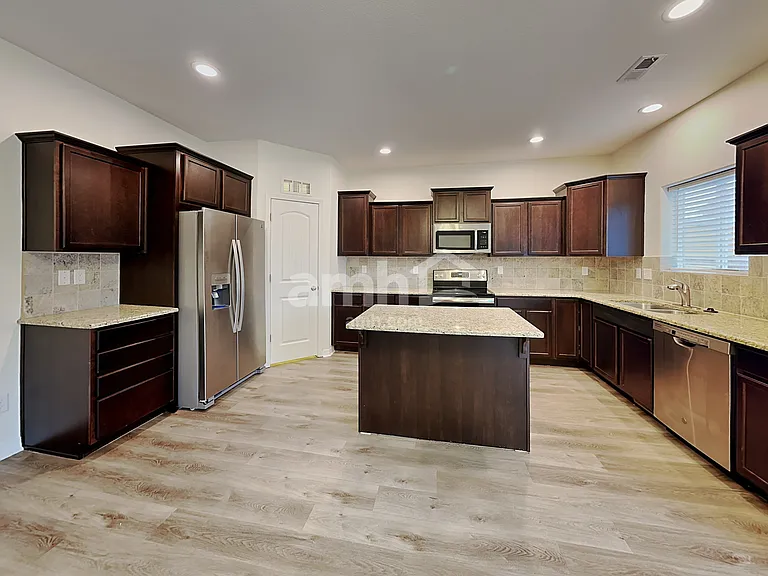 6441 Stonefly Dr — Photo 3