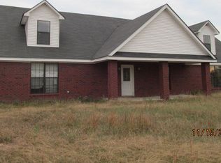 4672 Nash Rd, Batesville, MS 38606