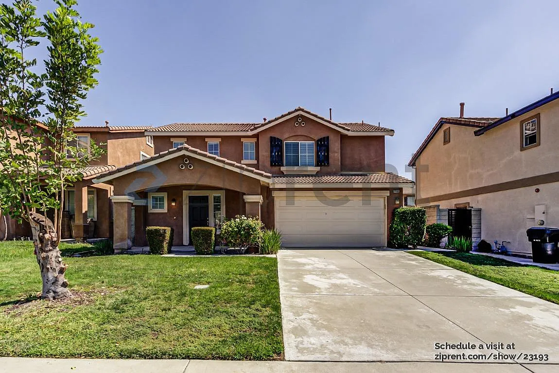 3 bed, 2.5 bath, 1872 sqft, $3,250 — Photo 1