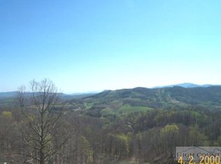 39 Appletree Dr, Newland, NC 28657