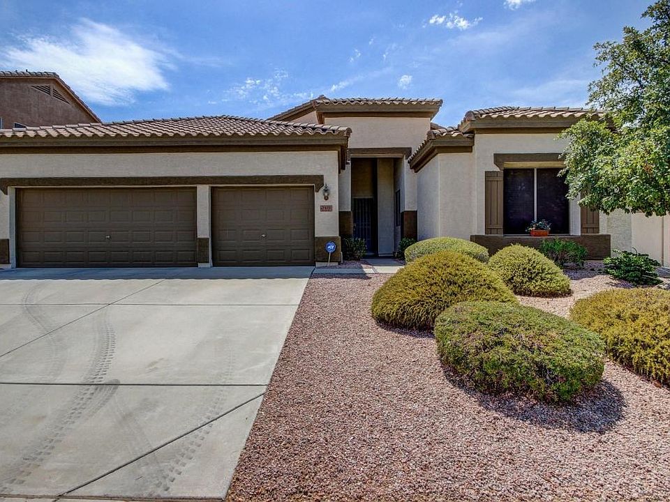 1st image of 7431 W Honeysuckle Dr