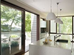 29 Winthrop Rd #1, Brookline, MA 02445