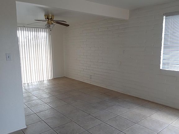Open Plan Dining Area