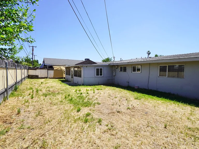 6548 Stoneman Dr — Photo 20