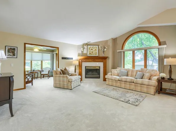 18100 Judicial Way N, Lakeville, MN 55044