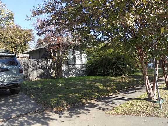 3rd image of 2003 Summit Ave
