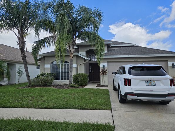 24415 Summer Wind Ct
