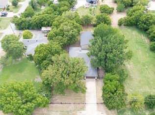2513 Everton Dr, Lancaster, TX 75134