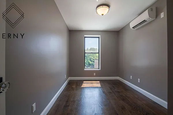 Rented by Commercial Capital Resources INC | media 12