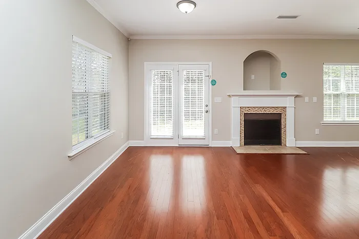 13748 Cedar Pond Cir — Photo 5