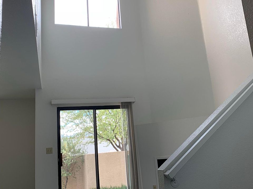 1st image of 4440 Woodpine Dr Unit 101
