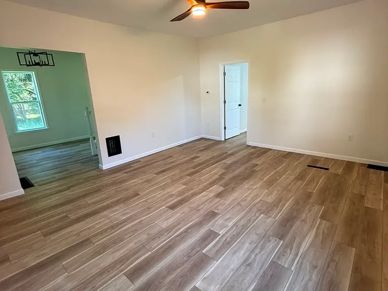122 Alice Ave — Photo 15